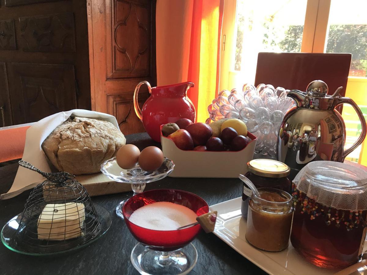 Bed and Breakfast Casa Regis Lessona Екстер'єр фото
