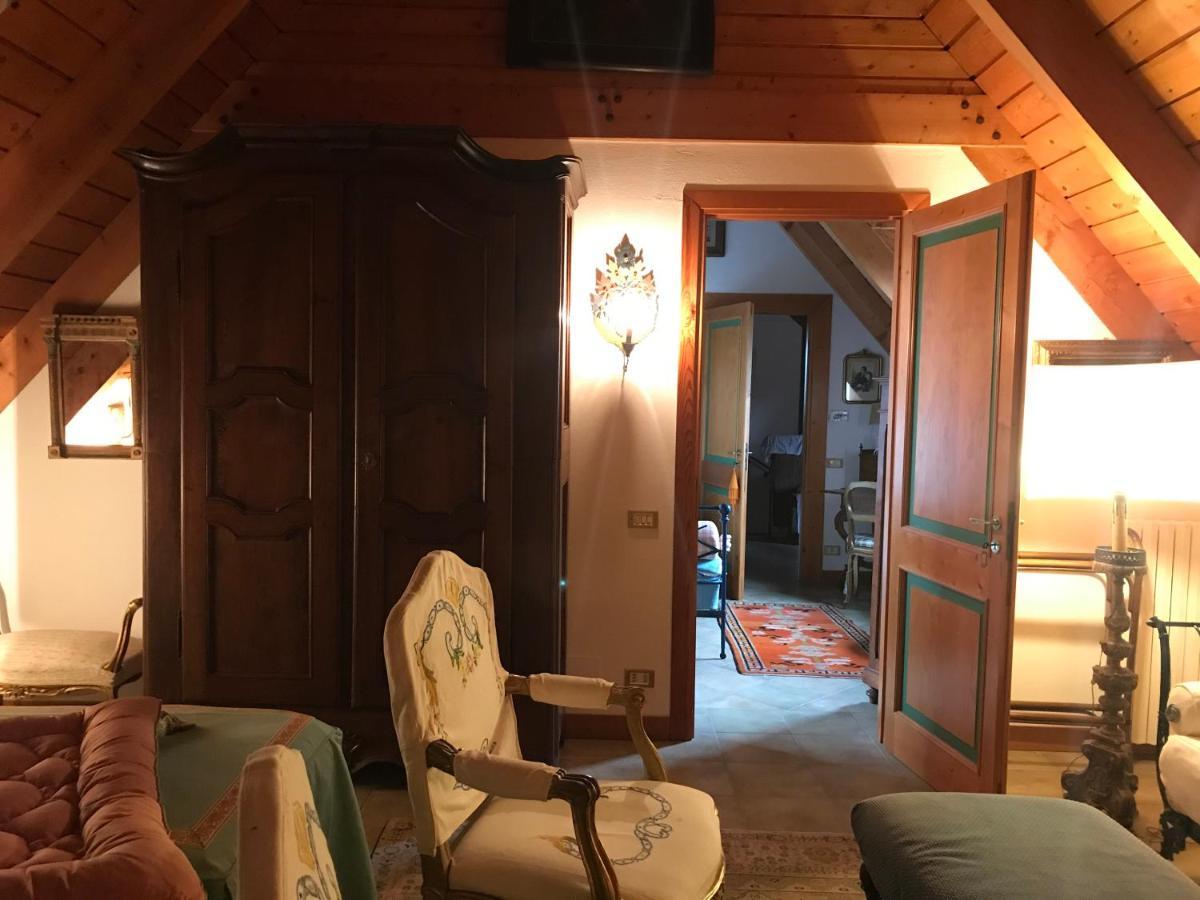 Bed and Breakfast Casa Regis Lessona Екстер'єр фото