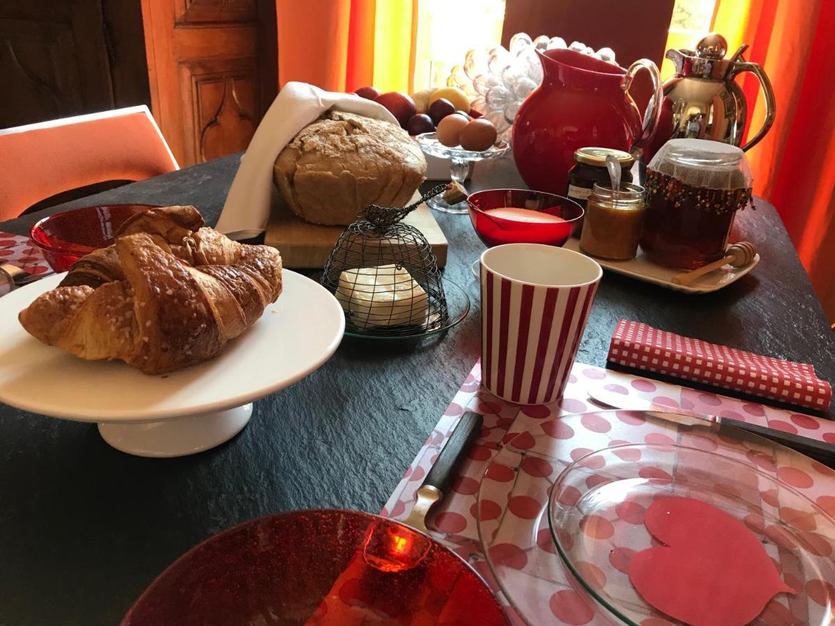 Bed and Breakfast Casa Regis Lessona Екстер'єр фото